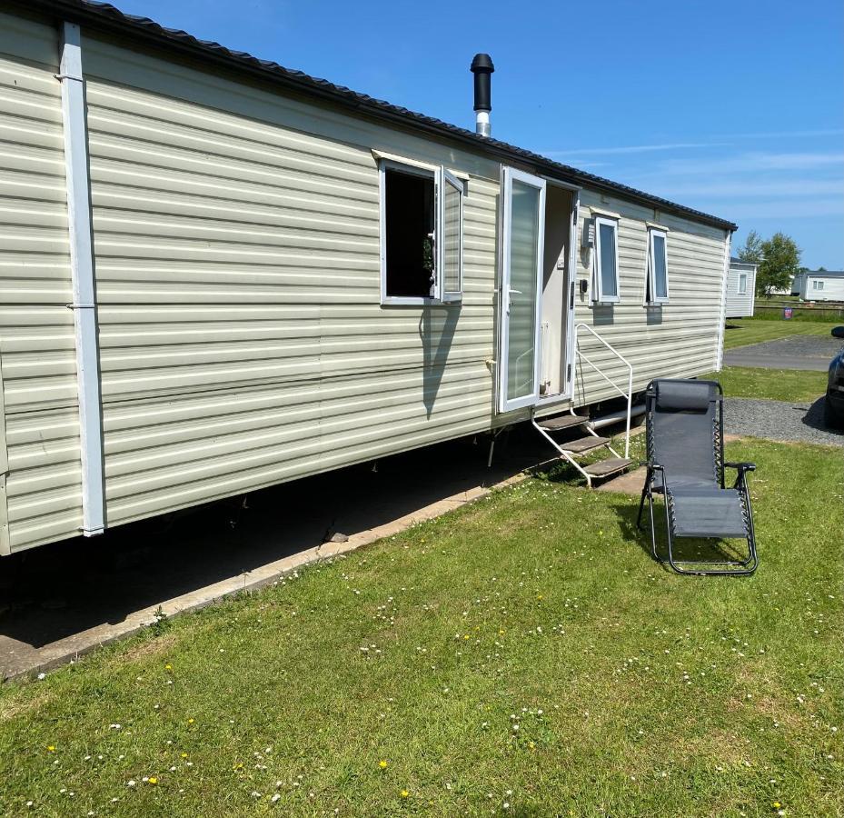 Turnberry Caravan Quiet Peaceful Location Near Golf Spas And Beaches Girvan Exterior photo